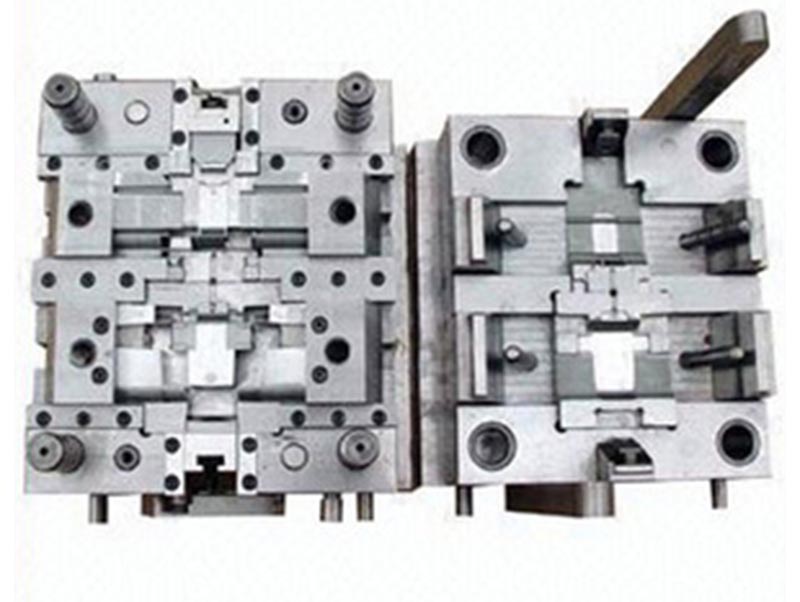 易门精密塑料模-07